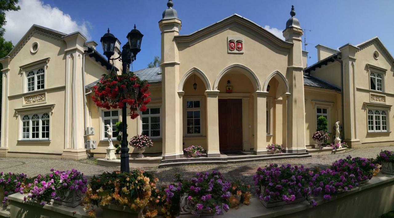 Hotel Dwor Sojki Exterior photo